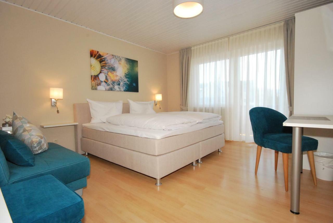 Hotel Colosseum Rheinböllen エクステリア 写真